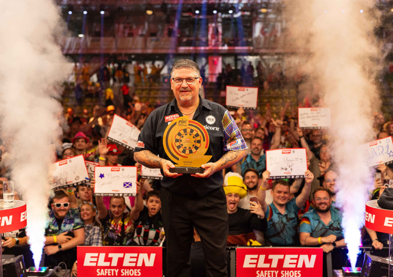 Anderson retains European Darts Grand Prix title in Sindelfingen